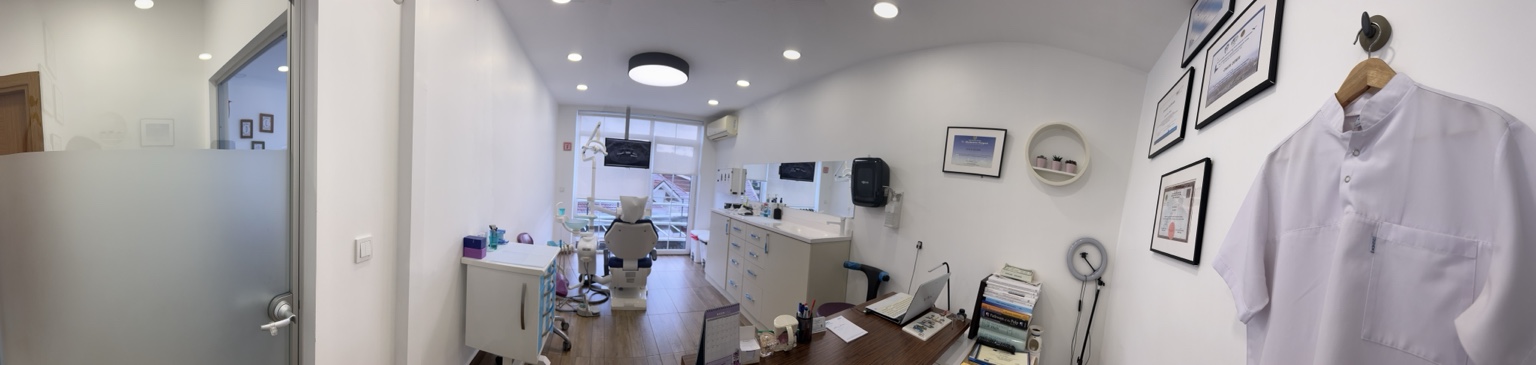 Dental Care Klinik'te multidisipliner implant planlaması
